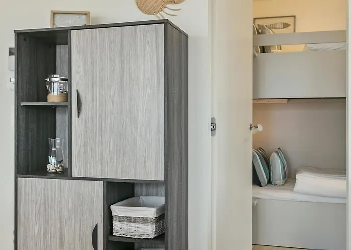 Huswell - Majestic With Breathtaking Sea View