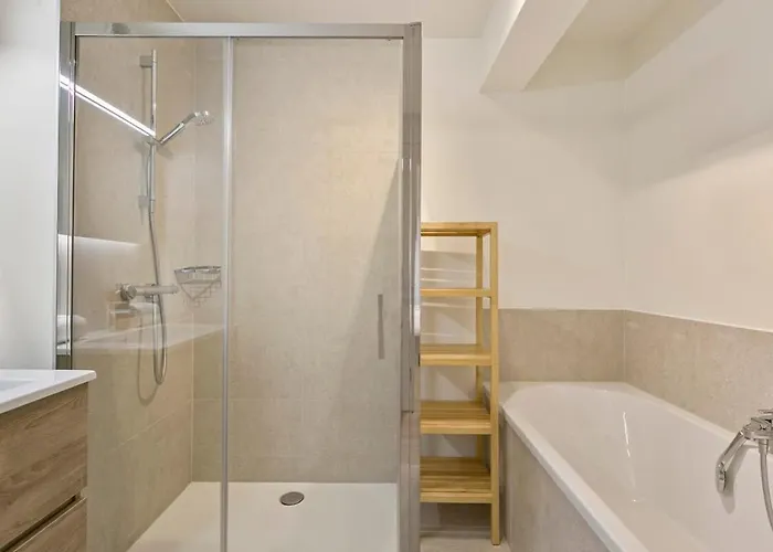 Huswell - Majestic With Breathtaking Sea View